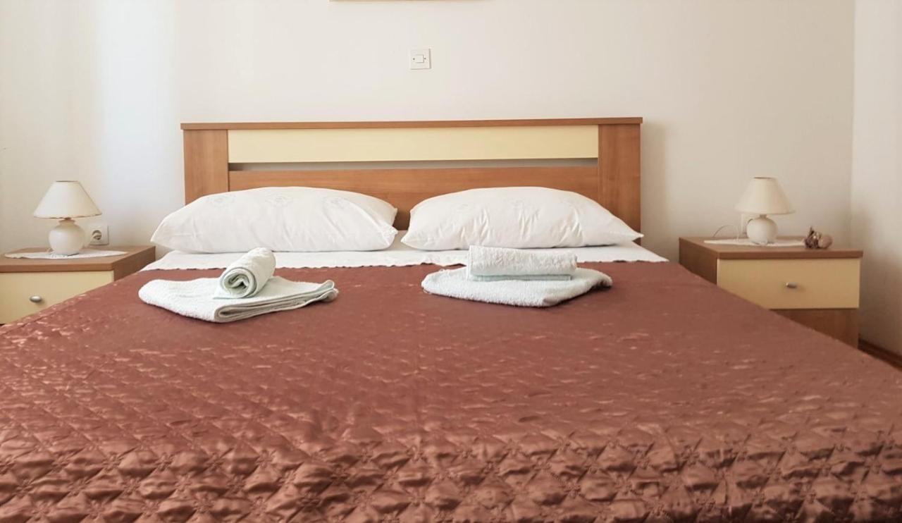 Comfort Apartment On The Beach Кали Экстерьер фото